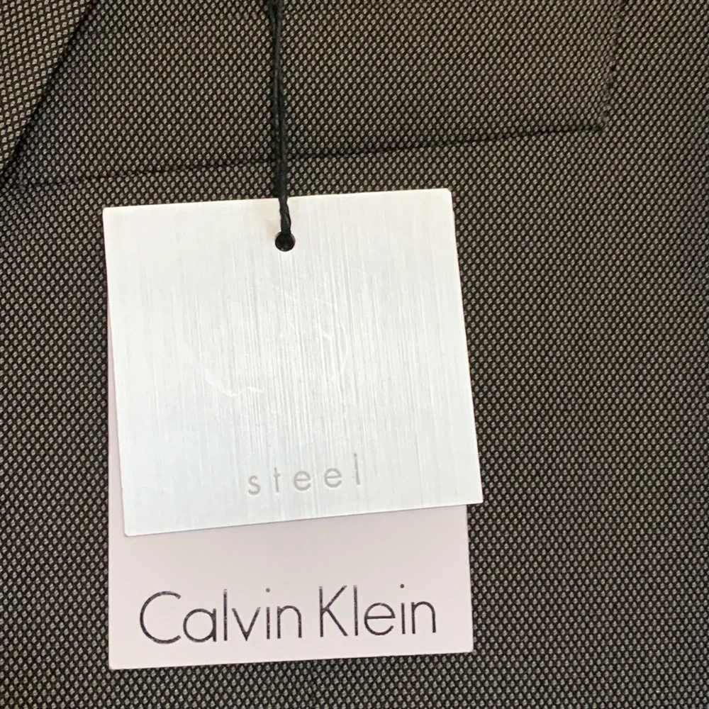 Calvin Klein Men’s Steel Gray Suit Set 38 Short Jacket 32 Pants Slim Fit